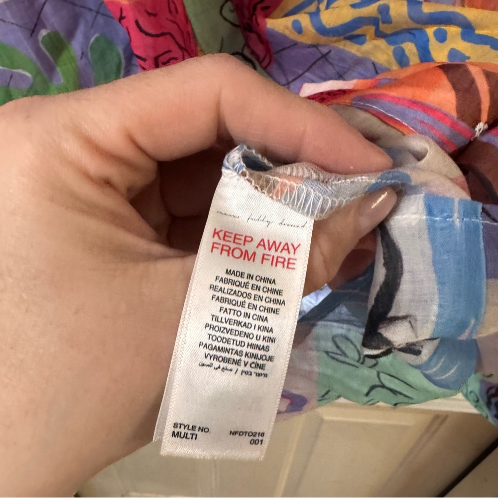 Never Fully Dressed Portrait Multicolor Sheer Blo… - image 6